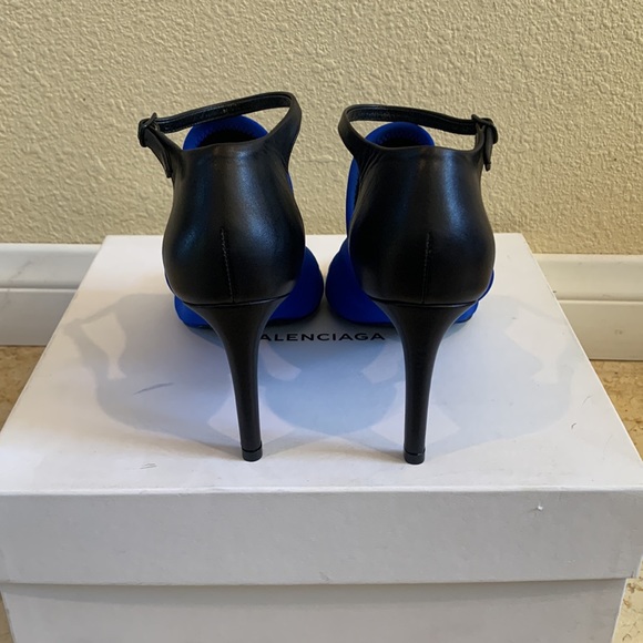Balenciaga Electric Blue Nylon & Black Leather Heel - Picture 5 of 6